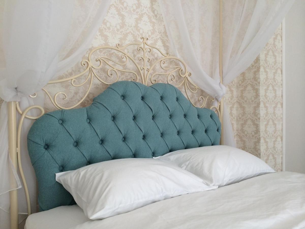 Romantic Apartments - Центр Львова , З Видом На Місто Exteriör bild